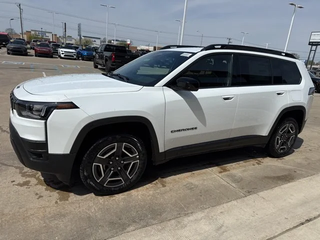 New 2026 White Jeep Laredo image 34