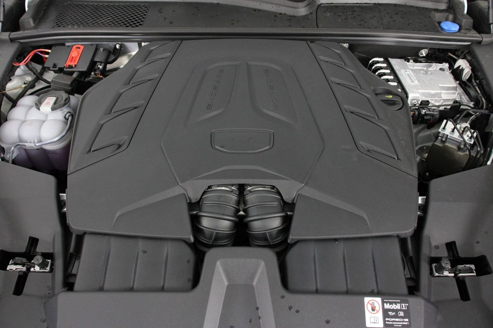 2026 Porsche Cayenne Coup S - Photo 20