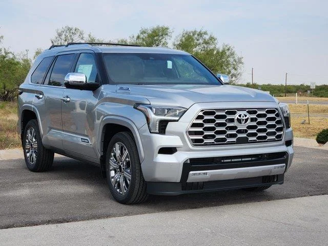 New 2026 Silver Toyota Capstone 4x4 image 2