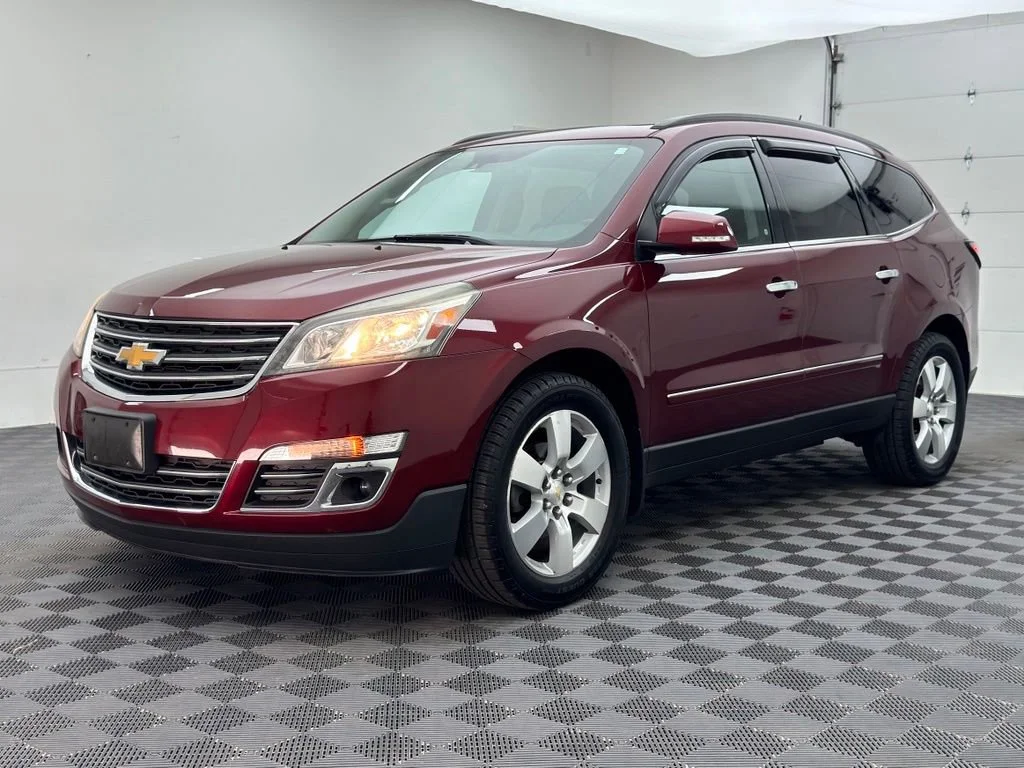Used 2015 Chevrolet Traverse LTZ with VIN 1GNKVJKD9FJ368851 for sale in Troy, OH