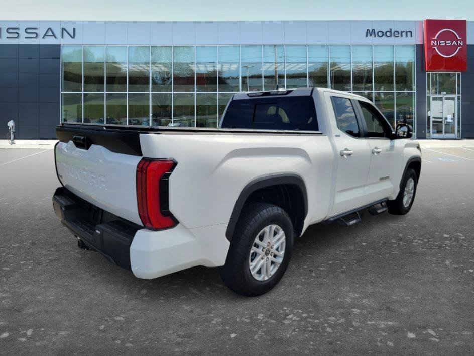 Used 2024 Ice Toyota SR5 image 5