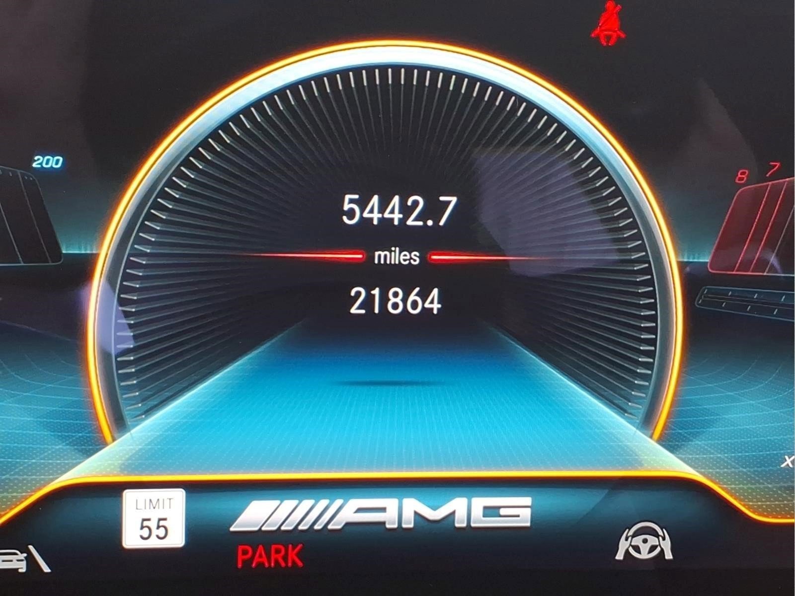 Certified Used 2023 MANUFAKTUR Diamond White Metallic Mercedes-Benz AMG® GT 53 4-Door Coupe image 17