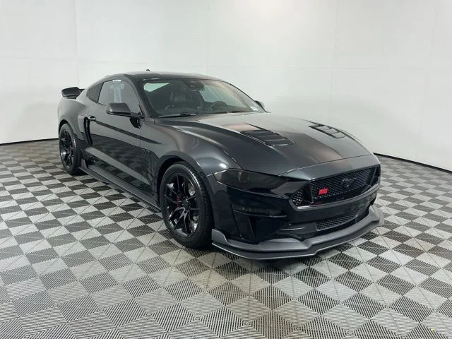 Used 2021 Black Ford GT Premium image 3
