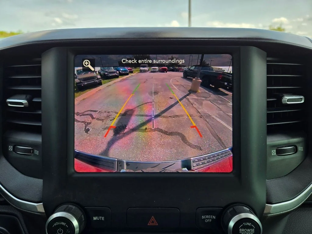 Used 2019 Red Ram Big Horn/Lone Star image 23