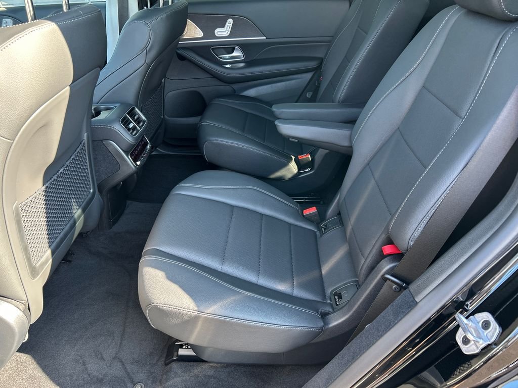 New 2026 Black Mercedes-Benz GLS 450 image 26