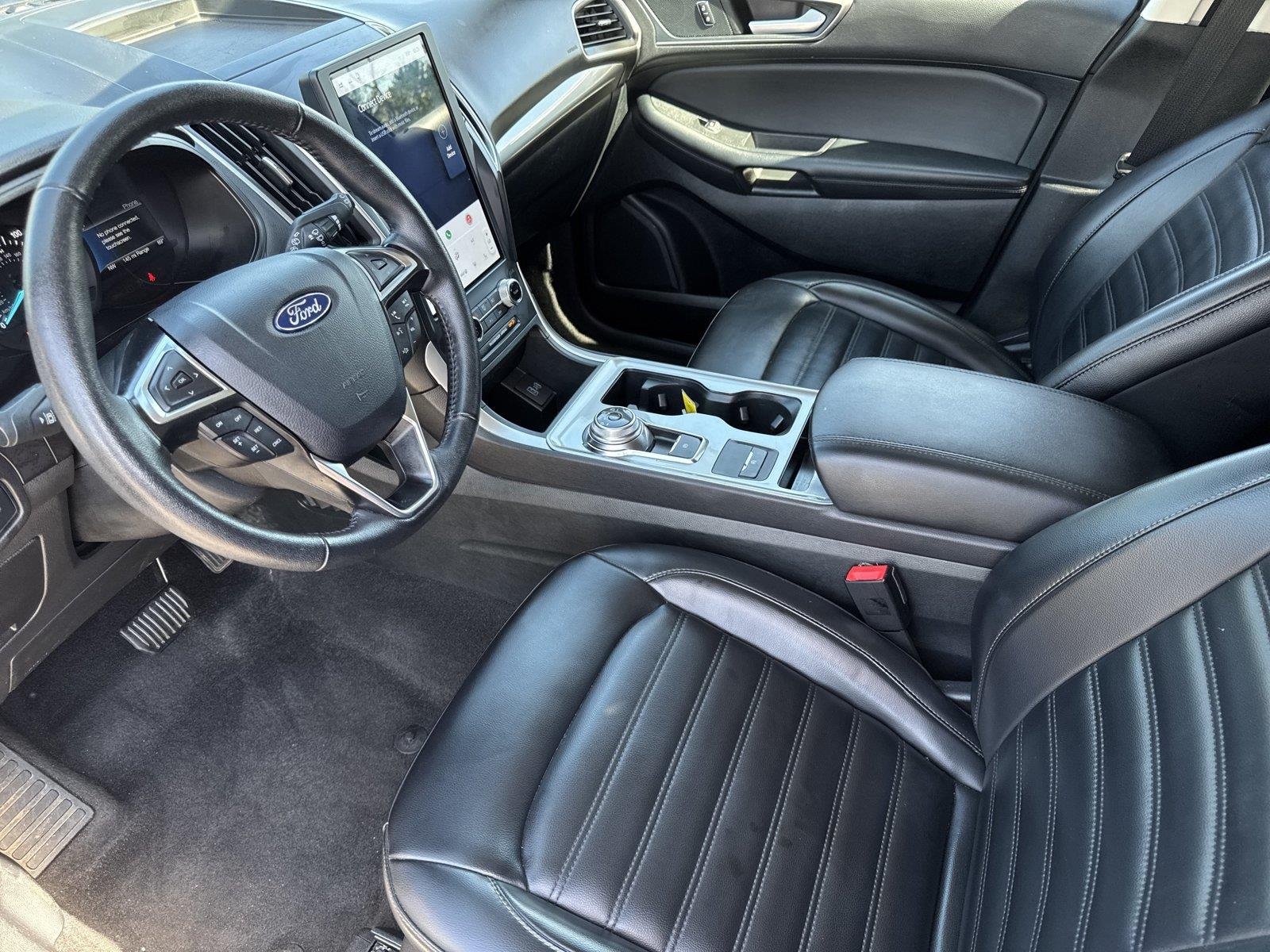 Used 2024 Carbonized Gray Ford SEL image 9
