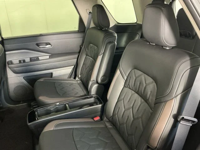 New 2026 Gray Nissan Platinum image 23