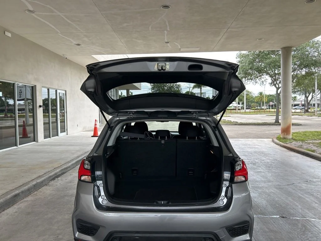 Used 2024 Gray Mitsubishi  image 26