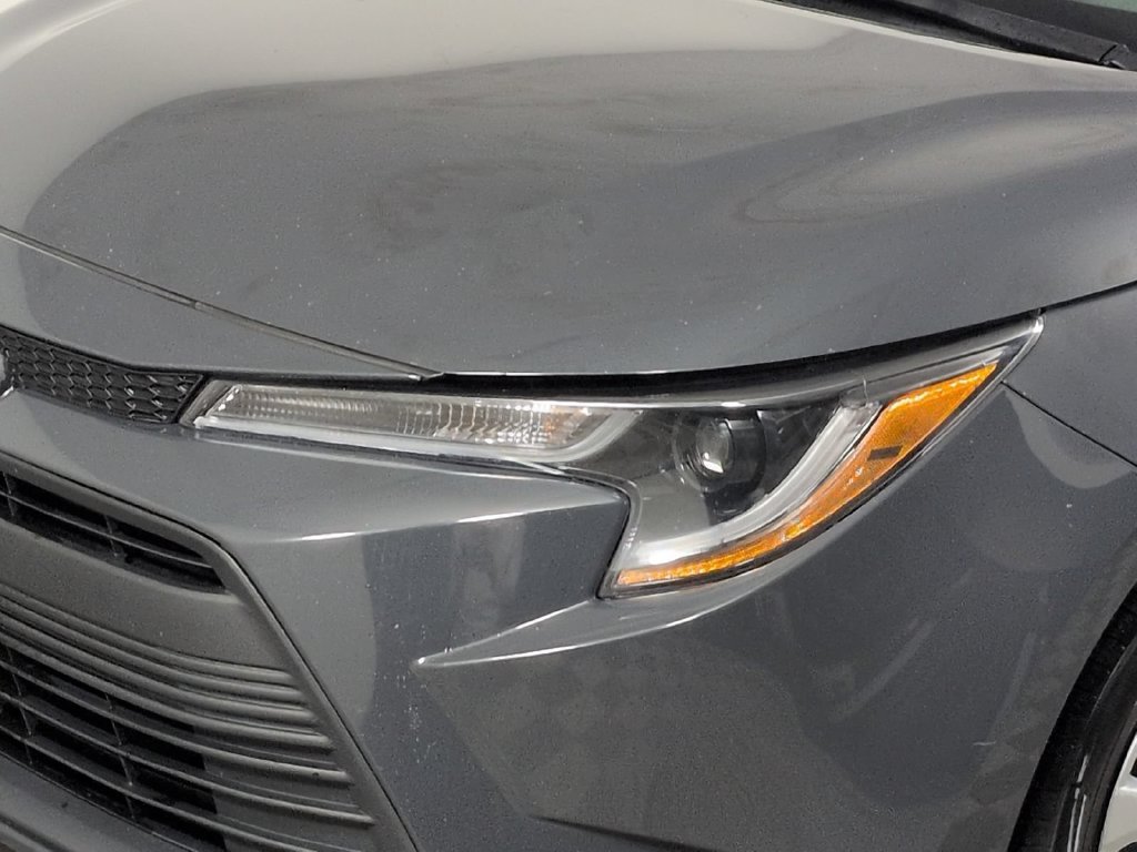 2024 Toyota Corolla LE - Photo 12