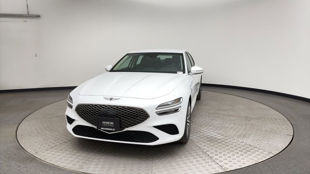 2026 GENESIS G70 Standard - Photo 7