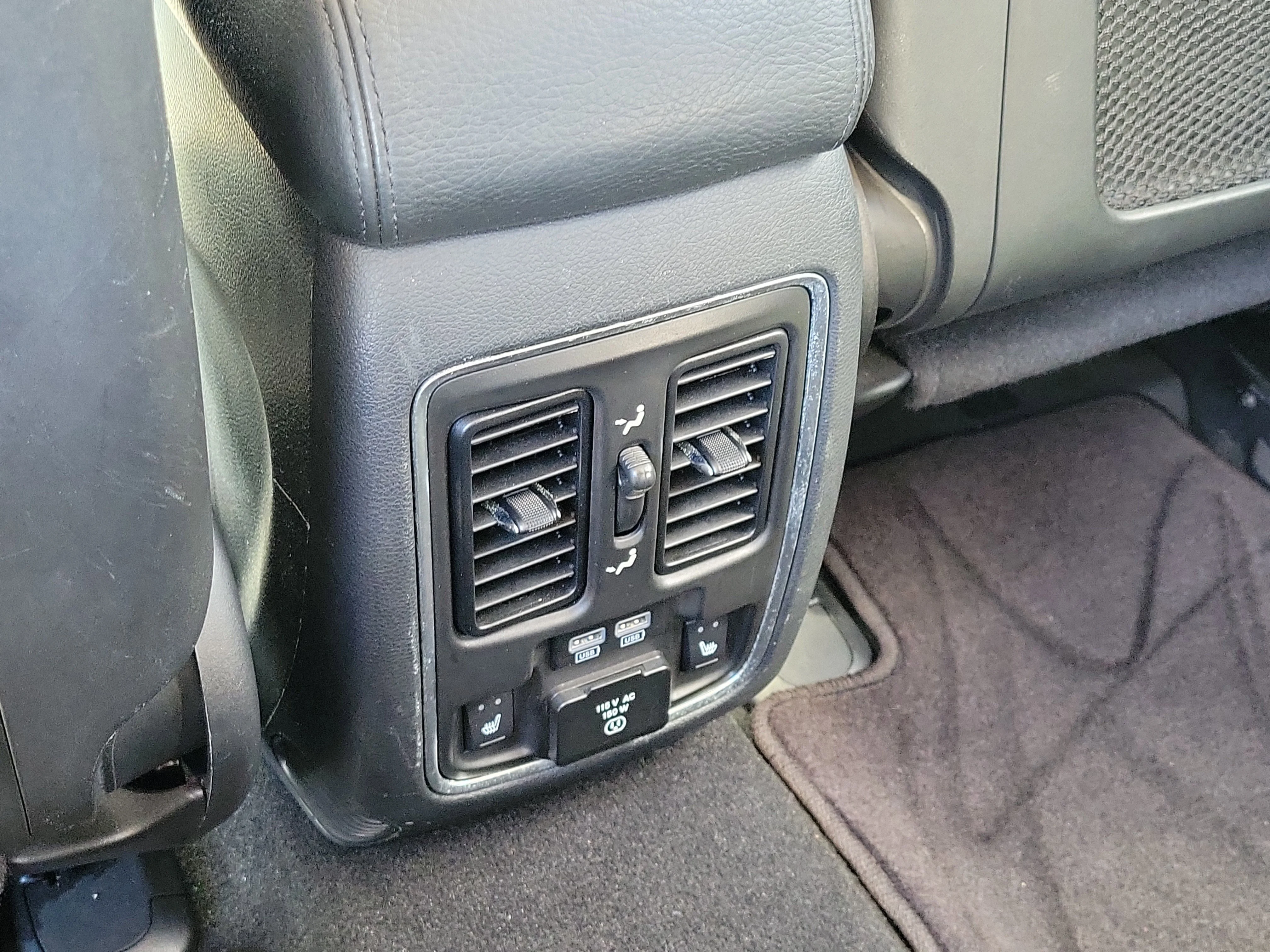 Used 2019 White Knuckle Clearcoat Dodge Citadel image 15