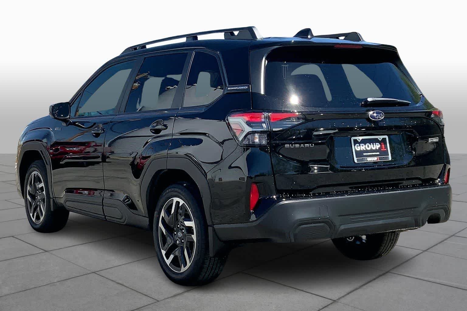 New 2026 CRYSTAL BLACK SILICA Subaru Premium Hybrid image 12