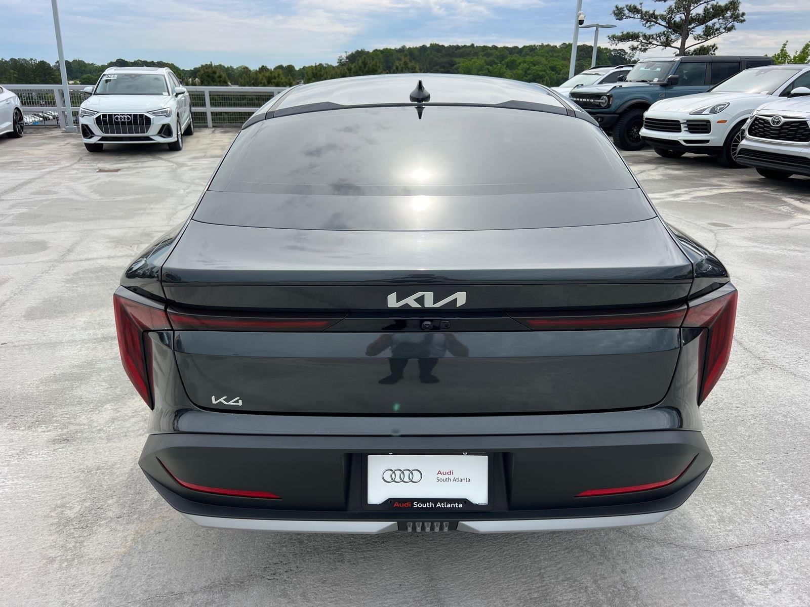 Used 2025 Interstellar Gray Kia EX image 6