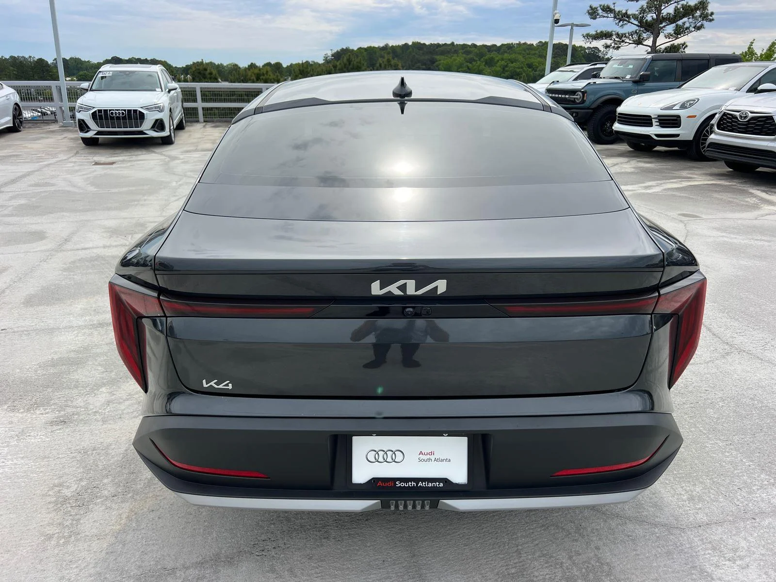 Used 2025 Interstellar Gray Kia EX image 6