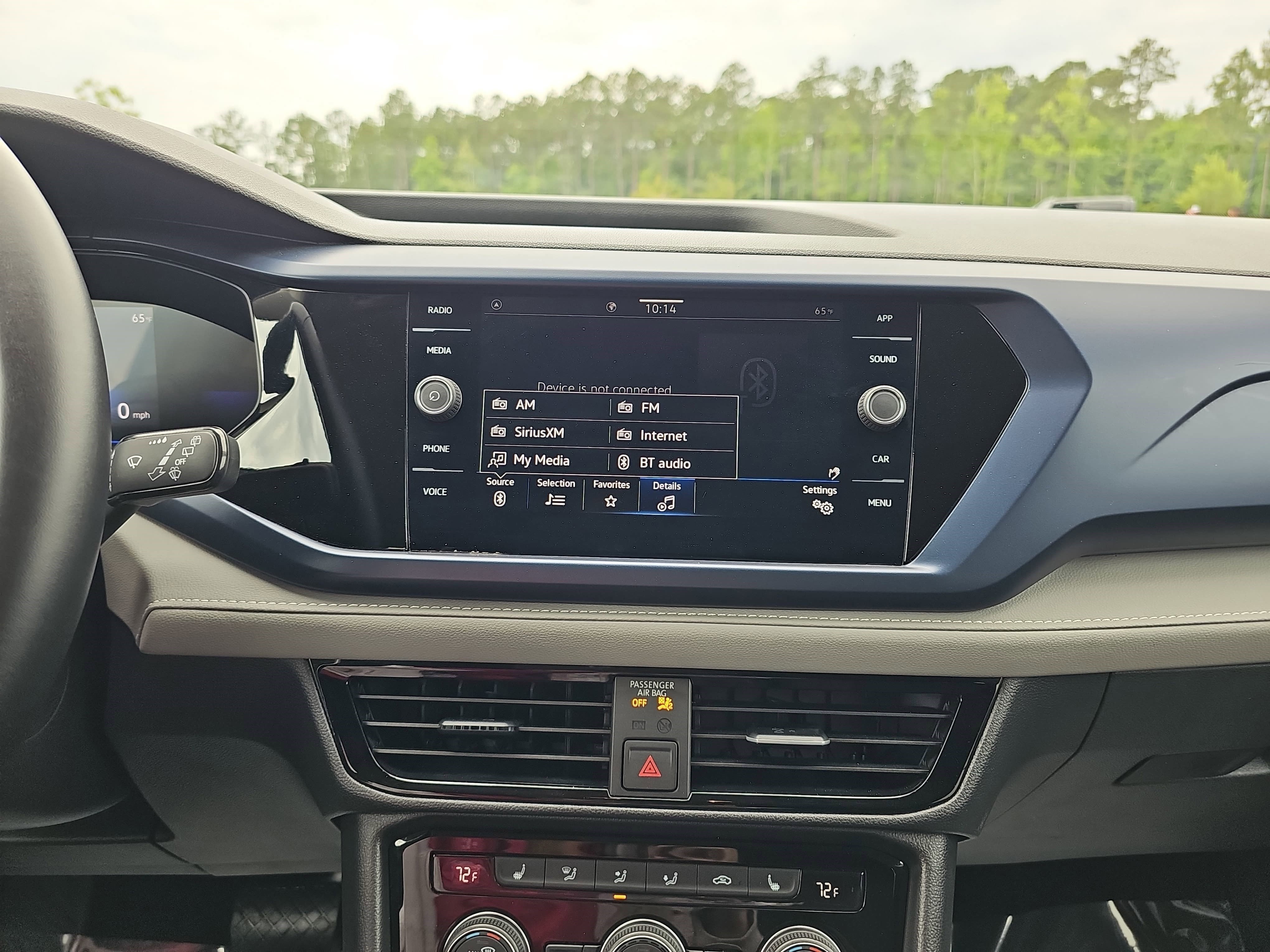 2024 Volkswagen Taos SE - Photo 21