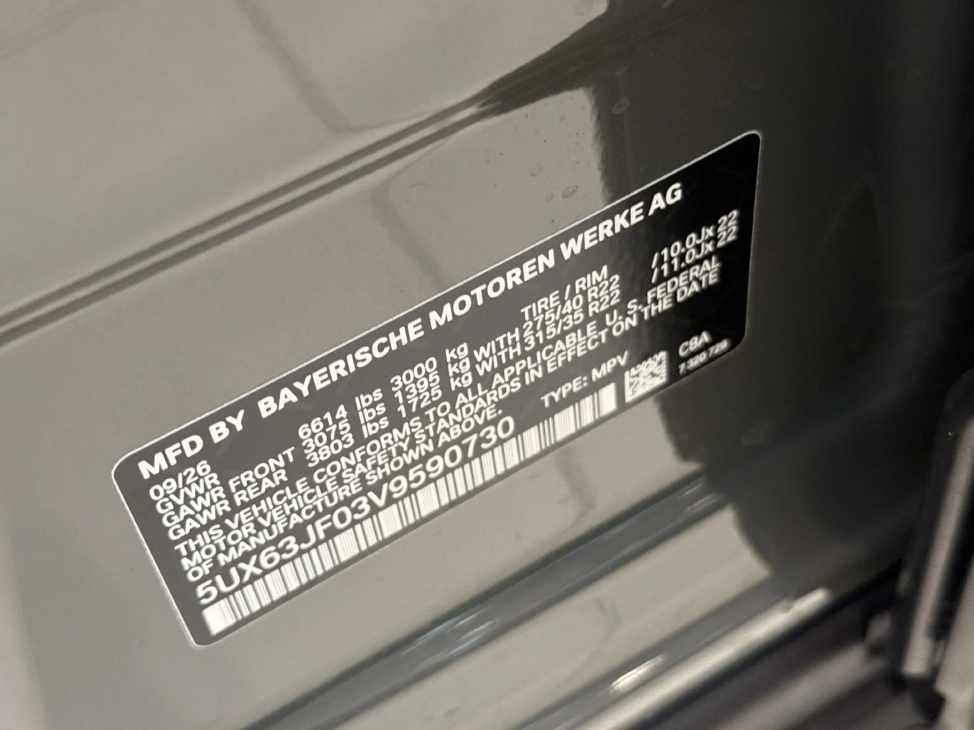 New 2027 Grey Pine Metallic BMW  image 32