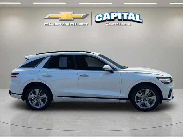 Used 2023 White Genesis 3.5T AWD Sport image 6