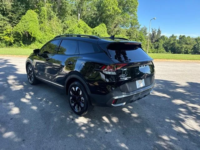 Used 2023 Black Kia X-Line image 5