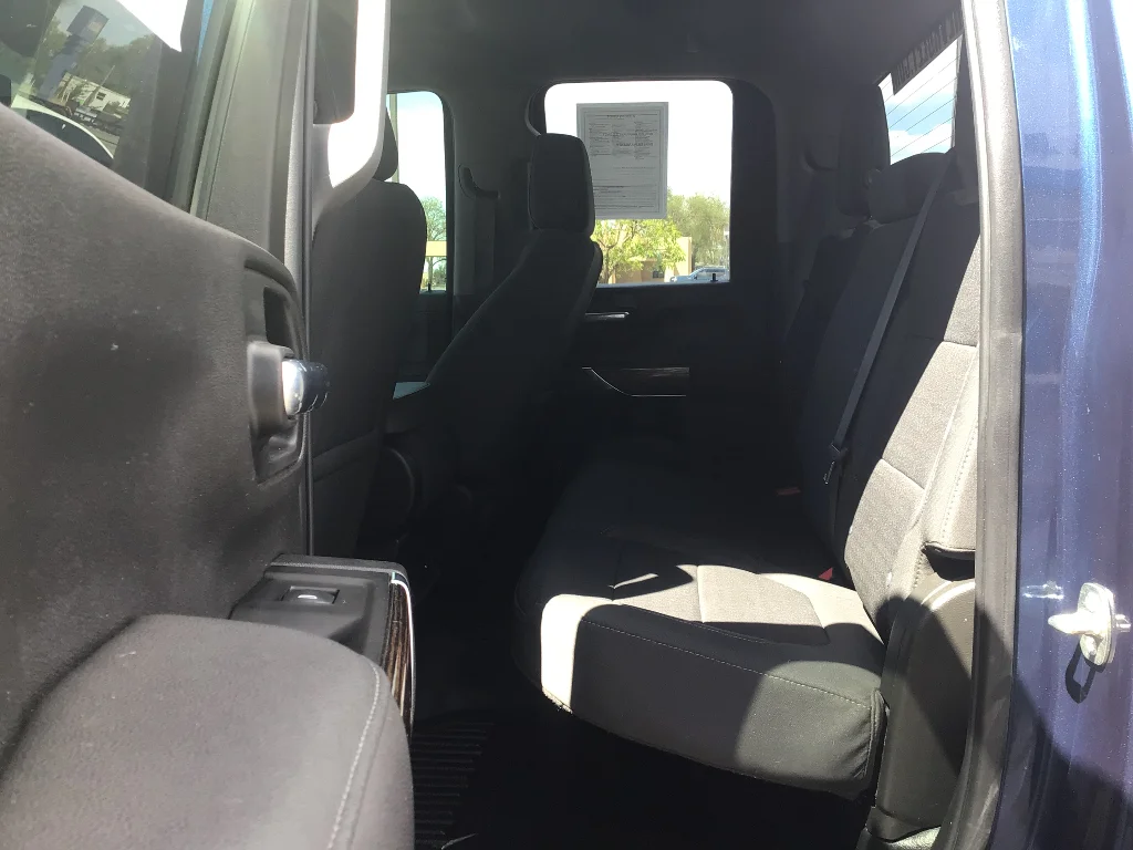 Used 2022 Pacific Blue Metallic GMC SLE image 9