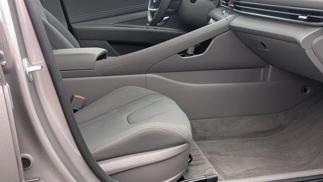Certified Used 2023 Silver Hyundai SEL image 24