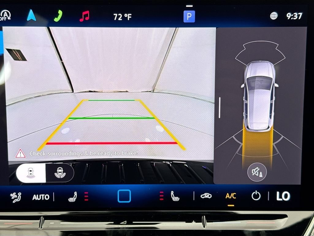 New 2026 Pure White Volkswagen Base image 15