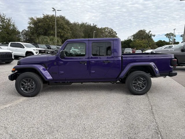 New 2026 Reign Exterior Paint Jeep Sport S image 8