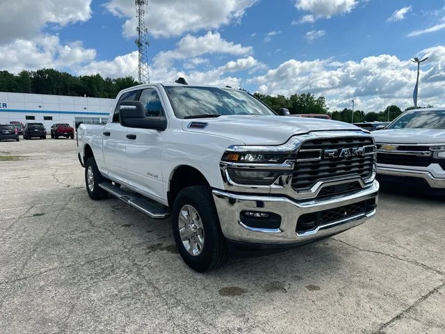 Used 2025 White Ram Big Horn image 11