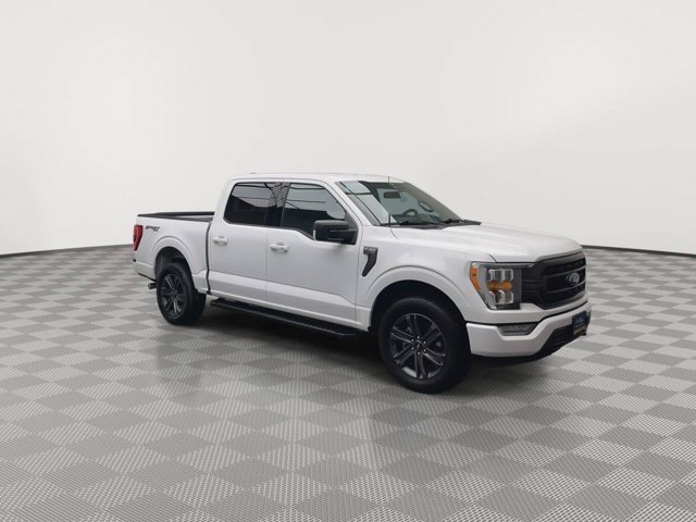 Used 2023 Oxford White Ford XLT image 38
