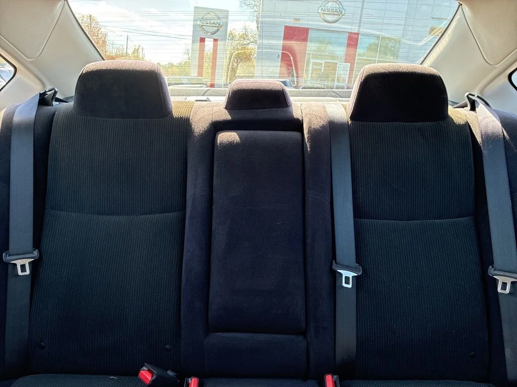 Used 2013 Black Nissan 2.5 SV image 22