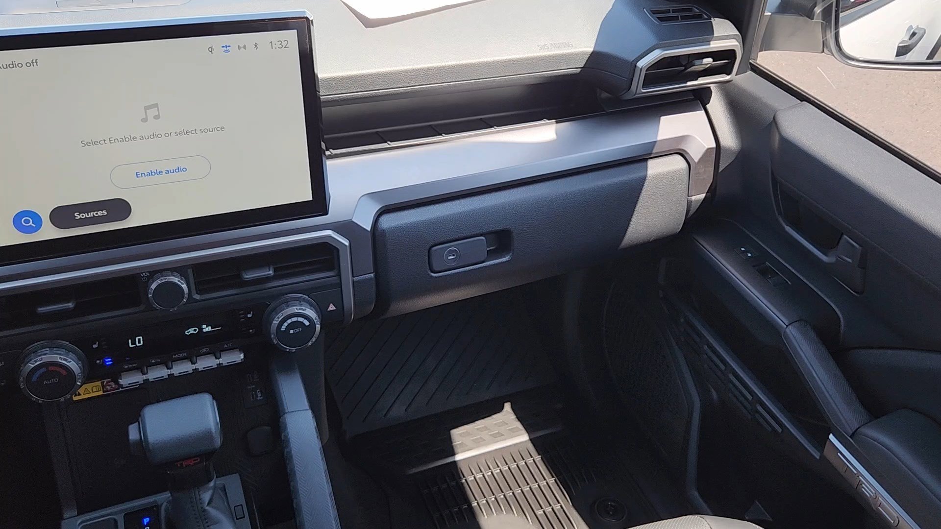 Used 2025 Ice Cap Toyota TRD Off-Road Premium image 6