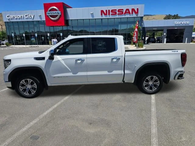 2025 GMC Sierra 4WD Crew Cab Short Box SLT's photo