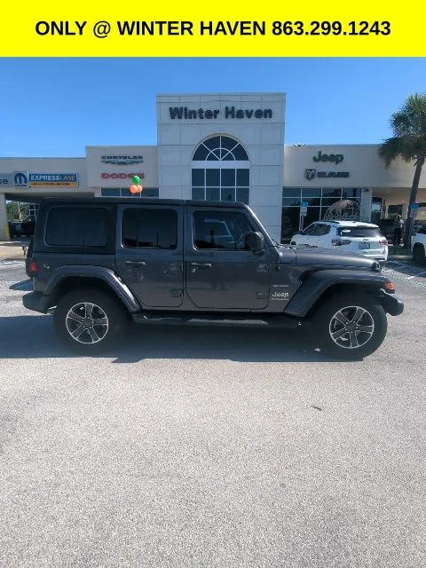 Used 2023 Gray Jeep Sahara image 1