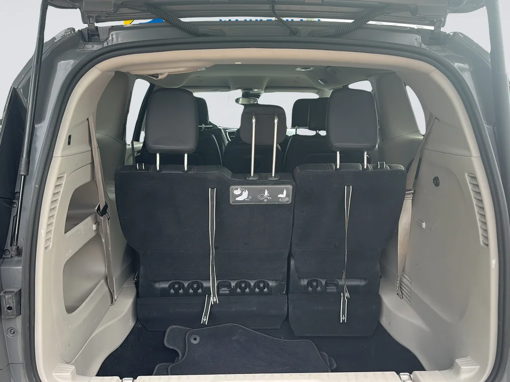 Used 2020 White Chrysler Touring L Plus image 31