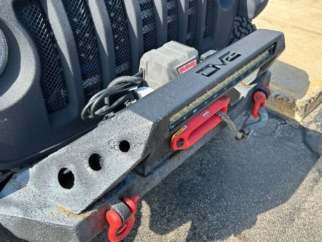 Used 2018 Gray Jeep Unlimited Sport S image 5