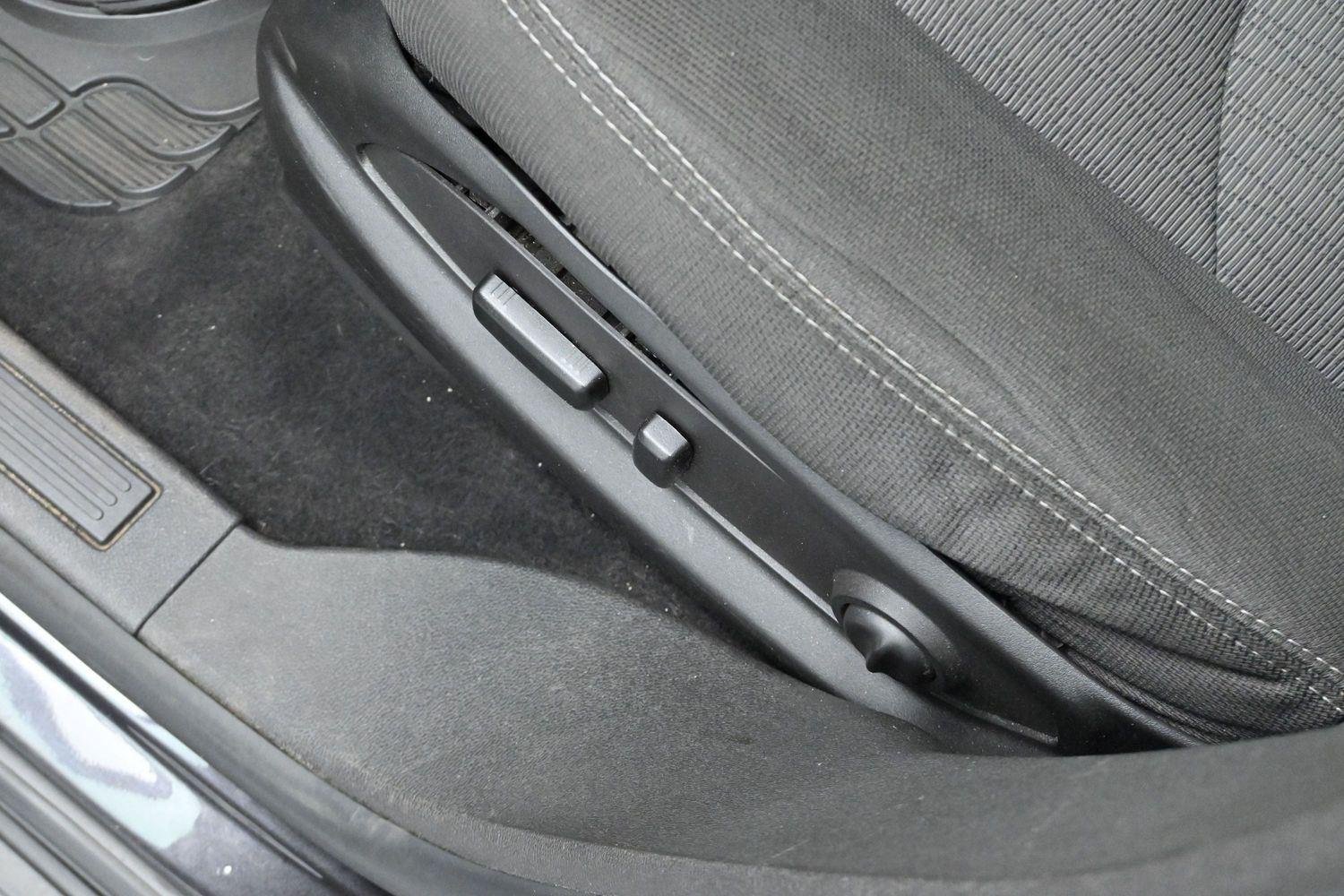 Used 2016 Tungsten Metallic Chevrolet LT image 14
