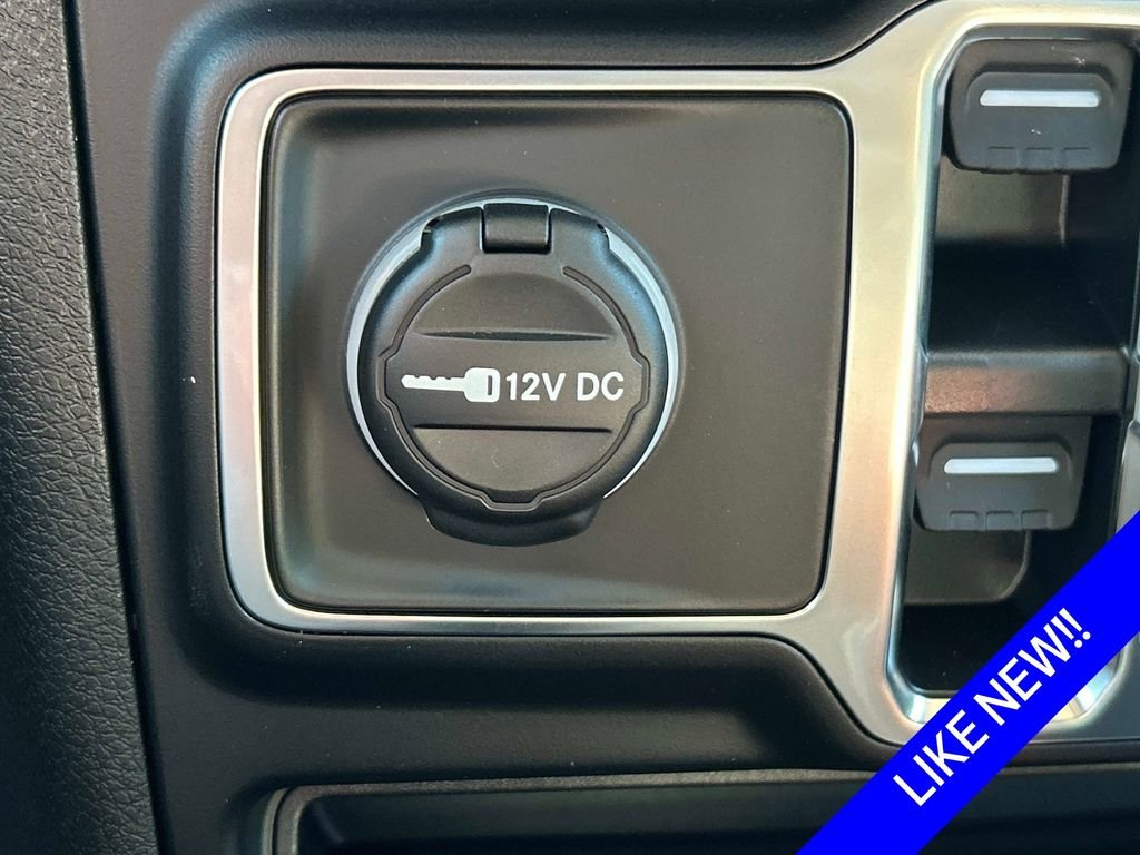 Used 2025 Red Jeep Sport S image 23