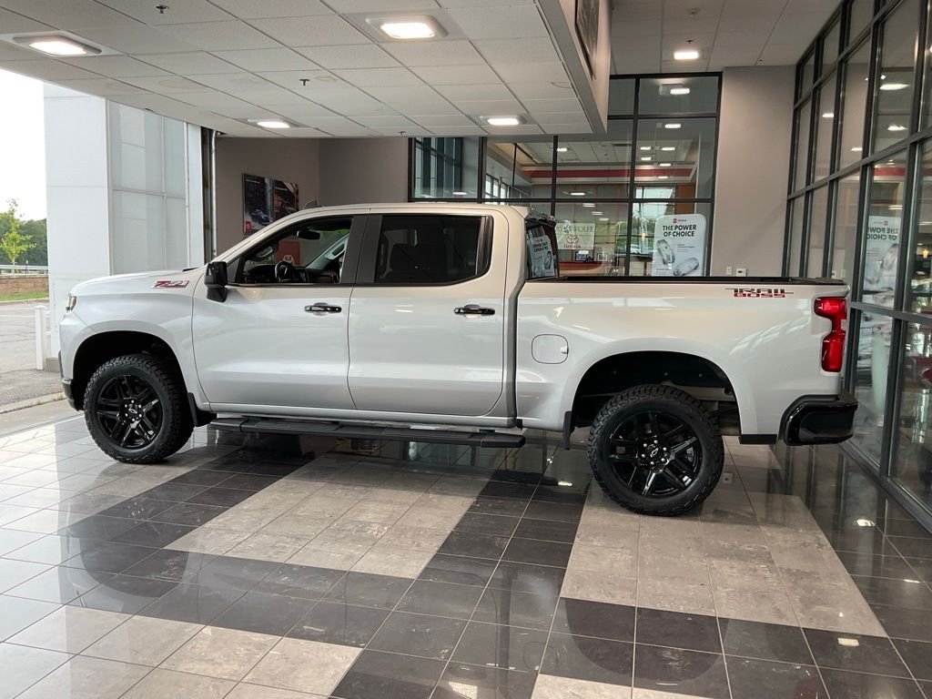 Used 2022 Silver Chevrolet LT Trail Boss image 3