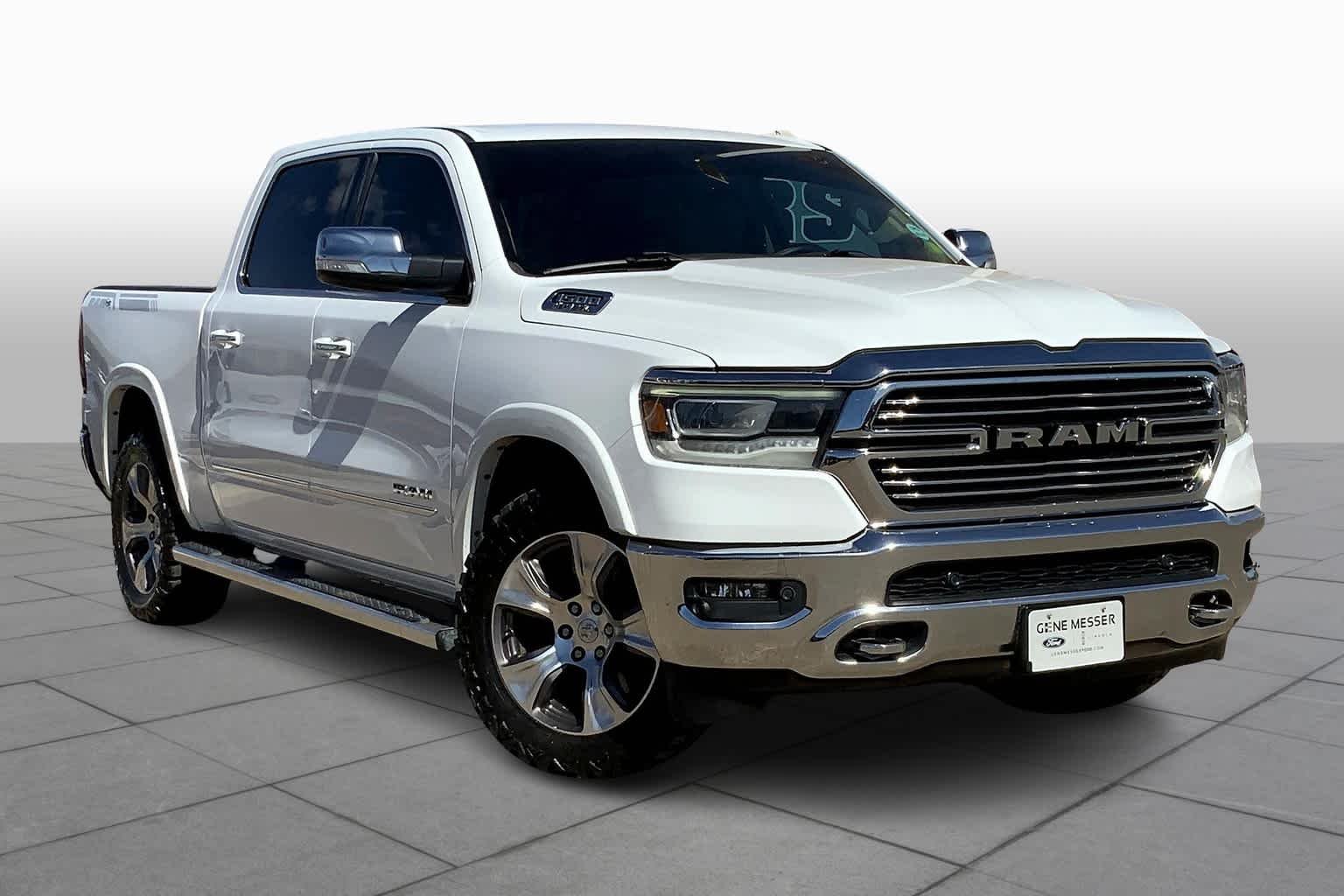 Used 2020 Bright White Clearcoat Ram Laramie image 3