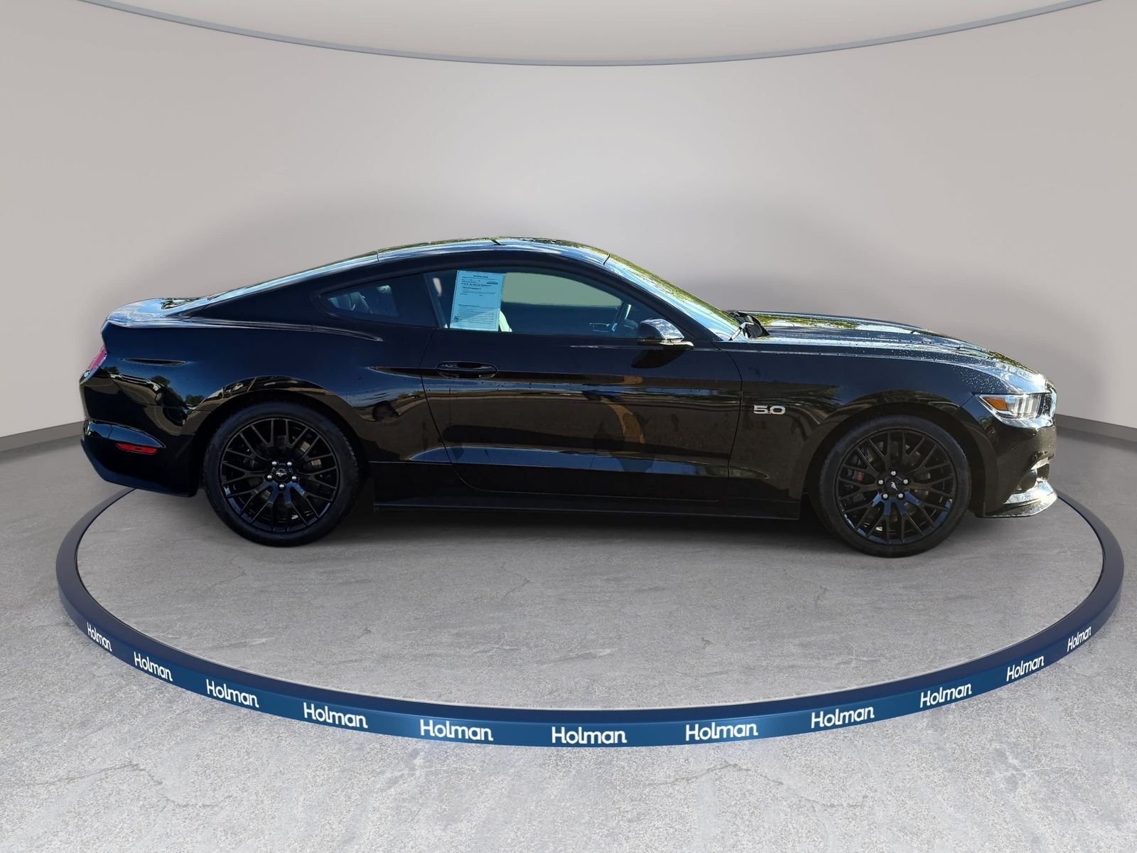 Used 2015 Black Ford GT Premium image 5