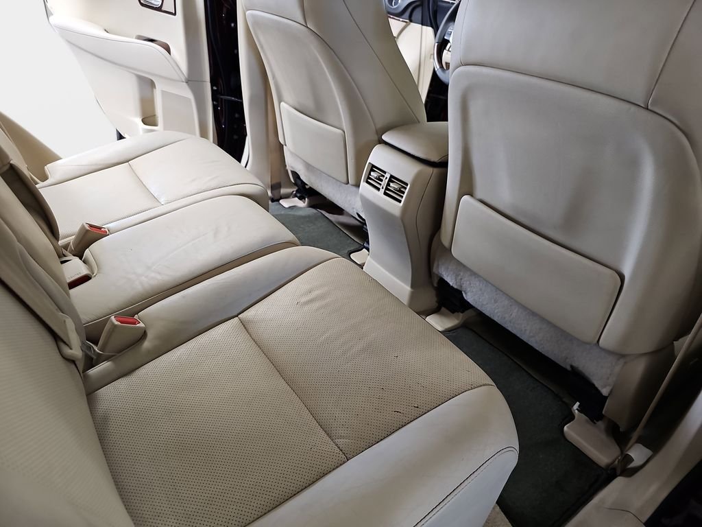 Used 2015 Red Lexus 350 image 13