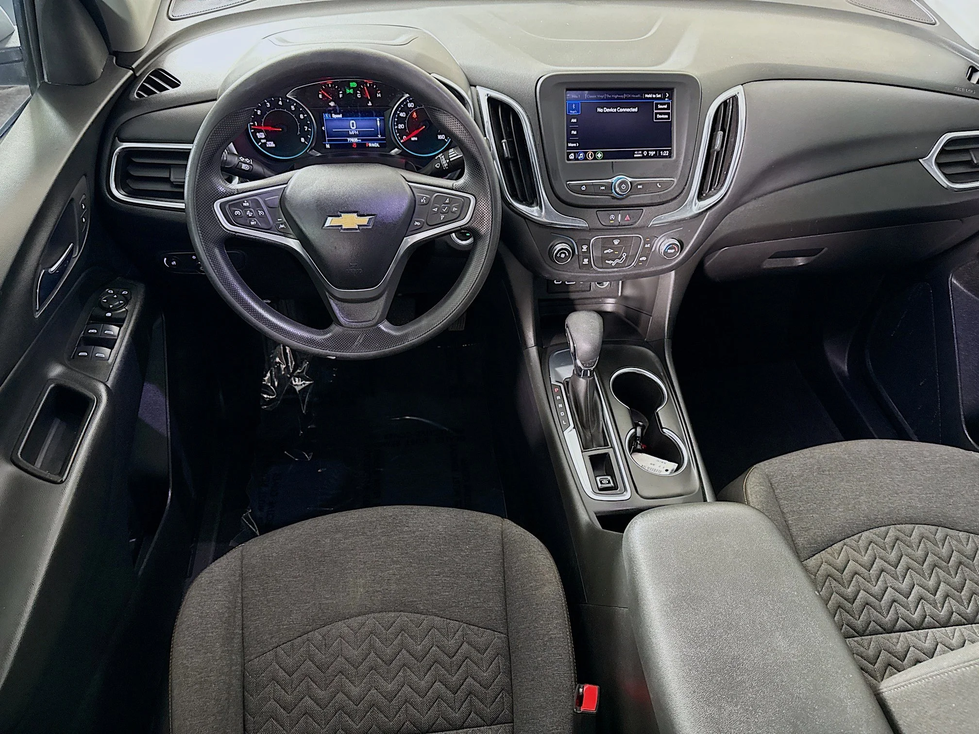 Used 2022 Silver Ice Metallic Chevrolet LT image 13