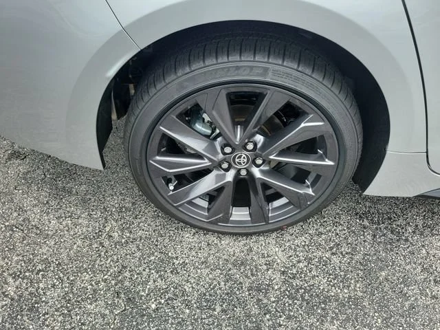 Used 2026  Toyota XSE image 5