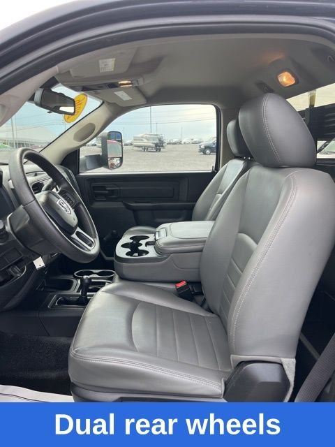 2016 RAM Ram 3500 Chassis Cab Tradesman - Photo 11