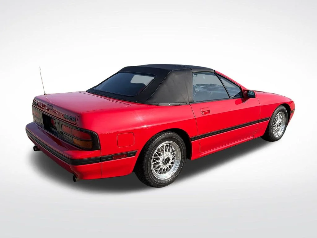 Used 1988 Red Mazda Base image 7