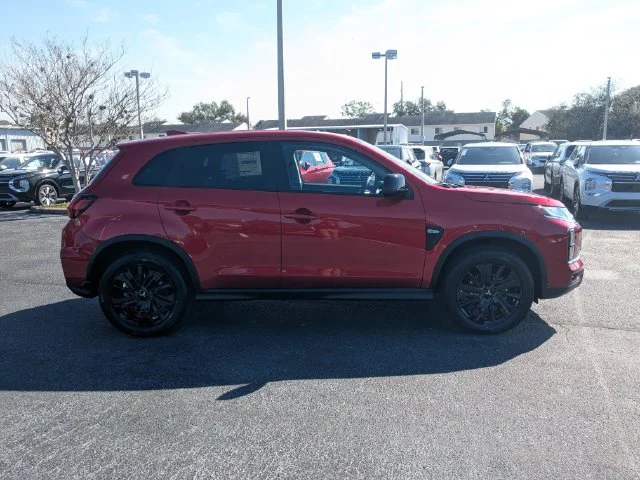 Used 2025 Red Mitsubishi 2.0 LE image 5