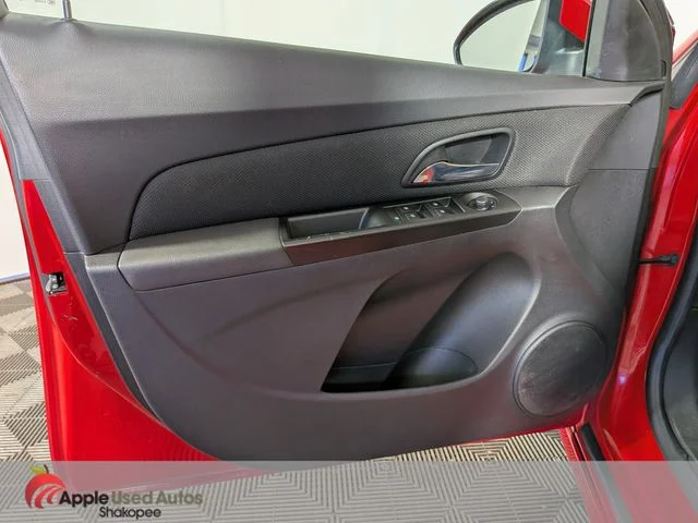 Used 2014 Red Chevrolet LTZ image 11