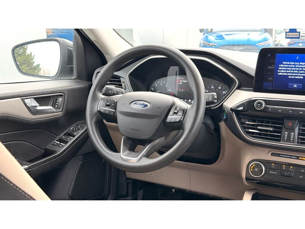 Used 2021 Silver Ford SE image 15