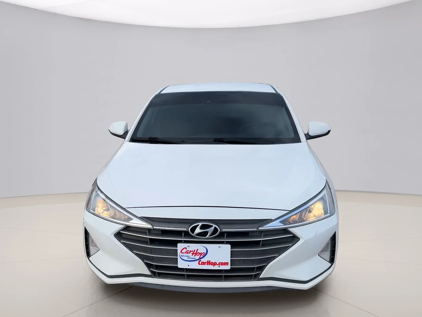 Used 2019 White Hyundai LIMITED image 8