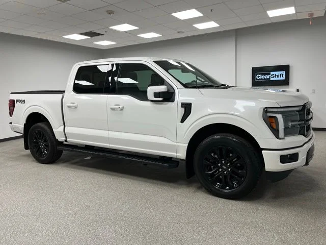 Used 2025 White Ford Lariat image 12