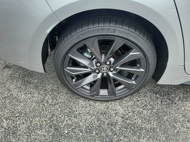 Used 2026  Toyota XSE image 5